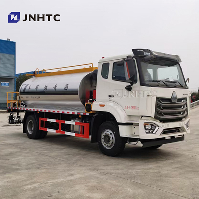 HOWO NX Asphaltversprühgeräte 4X2 2206HP zum Verkauf