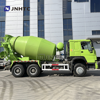 SINOTRUK HOWO 6X4 8CBM Meter Dieselmotor Hydraulische Betonmischer