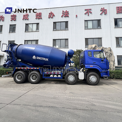 Neuer HOWO NX 8*4 automatischer Betonmischer mit Rückwärtsentladung
