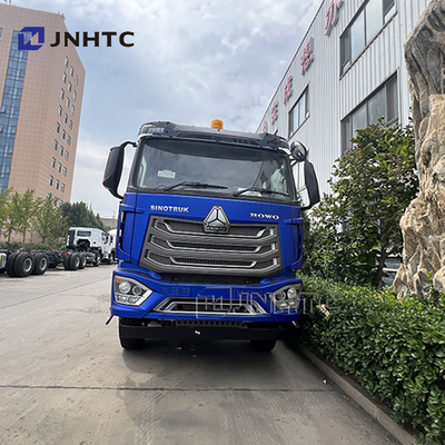 Neuer HOWO NX 8*4 automatischer Betonmischer mit Rückwärtsentladung