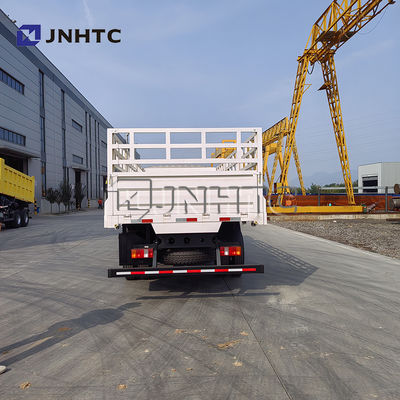 Sinotruk Howo 10 Tonnen leichter Nutzlast-LKW neu 4x2 4x4 Antriebsrad Dieselkraftstoff Rechtslenkung zu verkaufen