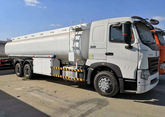 Brennstoff-Tankwagen SINOTRUK HOWO A7 10 371hp 6x4 dreht die Kapazität 21cbm