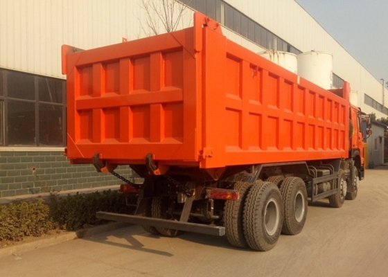 Vier - schwerer Kipplaster 8×4 der Achsen-SINOTRUK 371 HP 50 Tonnen 28CBM ladend