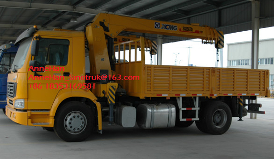 Kran Sinotruk Howo 4x2 brachte LKW, Tonne 5-10 Xcmg-Teleskopausleger-Kran an
