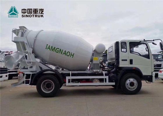 Howo 4x2 4CBM Mini Concrete Mixer Truck mit weißer Farbe ist in der Fabrik bereit