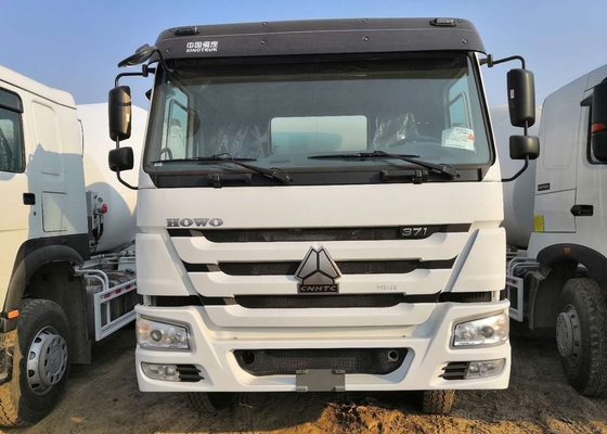 HOWO-Mischer-LKW-Selbstladen-Betonmischer-Lastwagen-Art 6 Antrieb 4