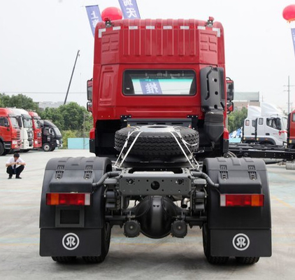 Sattelzug-Kipplaster SINOTRUK STEYR 4X2 in der roten Farbe für Tonne 8-20