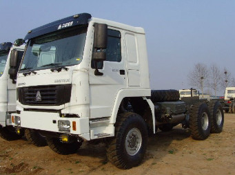 Schwergut-LKW nicht für den Straßenverkehr 6x6 Sinotruk aller Rad-Antrieb ZZ1311M3861V 350hp