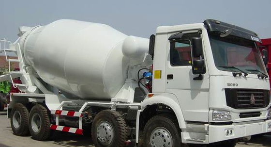 16cbm 8x4 Sinotruk HOWO Tonne CCC der Mischer-LKW-rote weiße Farbe20-60 geführt