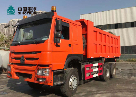 schlauchloser Kipplaster Sinotruk Howo 6x4 Reifen 20CBM 13R22.5 für Ghana in der Orange