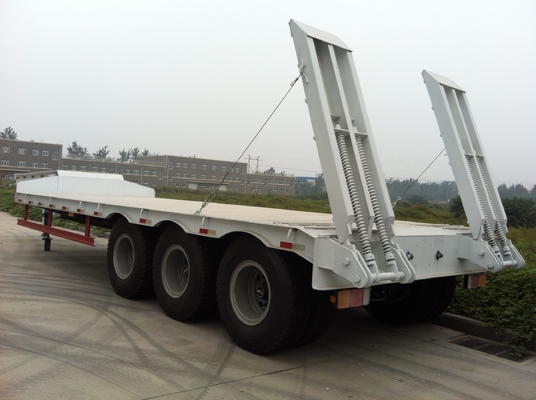 13000M 3 Anhänger 50-60T 12 harter Beanspruchung Alxes Lowbed halb ermüdet mit 2 Beinen