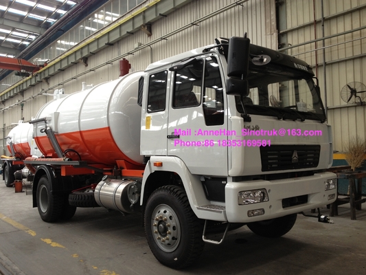 Flüssiger Abfall-LKWs des Sinotruk-Hygiene-Unternehmens-Abwasser-Sammlungs-LKW-8-12CBM 4X2