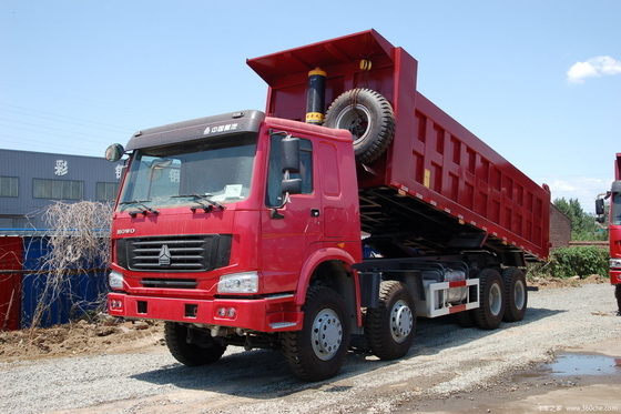 Hochleistungskipplaster Howo 371hp 8x4 auf Lager für Förderung in der roten Farbe