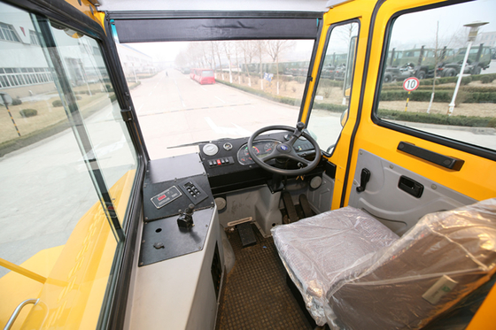 Sinotruk-Hafen-Traktor-LKW-einzelne Kabine mit 4 Reifen und 1 Reserve