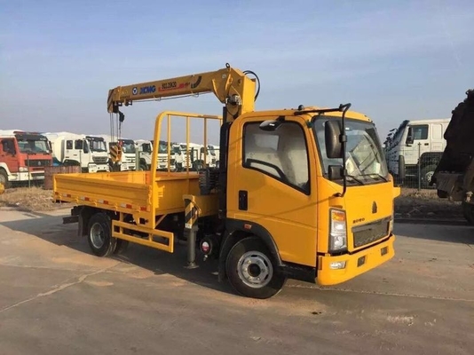 Fracht-LKW Howo 8x4 brachte Kran 12ton zu einer 20 Tonnen-Hochleistung an