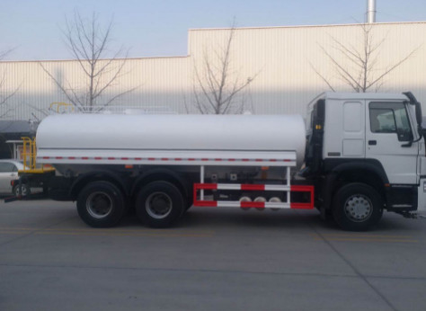Wasser-Spray-LKW Sinotruk Howo 4x2 6x4 10000L