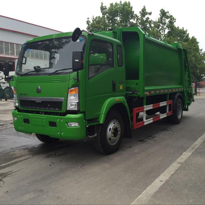 SINOTRUK HOWO 4*2 preßte Verdichtungsgerät-LKW des Abfall-12m3 zusammen