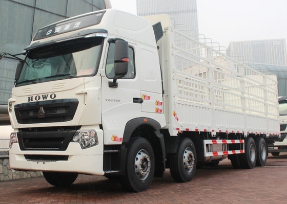 50 Tonnen SINOTRUK HOWO A7 8x4 Kasten-Stangen-LKW-336/371 Pferdestärke