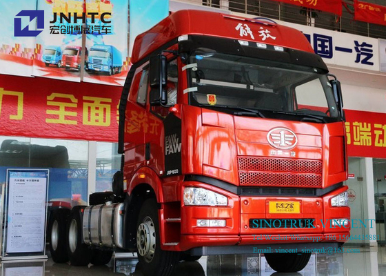 Traktor-LKW Faw J6P der Euro-2 350hp 10 Rad-6x4 mit doppelten Bunkern