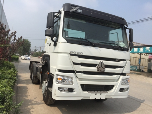 Weißer Reihen-Primärantrieb-LKW internationales Zz4257s3241 400L Sinotruk Howo