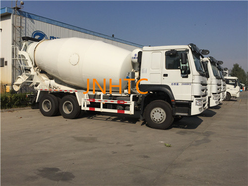Mercedes Concrete Mixer Truck With-Gaspedal der Kabinen-HW76