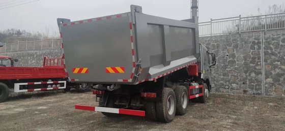Howo 6x4 A7 Triebwagen 3 Achsen Triebwagen Triebwagen Triebwagen 60 Tonnen Triebwagen