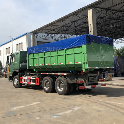 Haken-Arm-Rollenmüllwagen SINOTRUK HOWO 6x4 für überschüssigen Abfall-Abfall