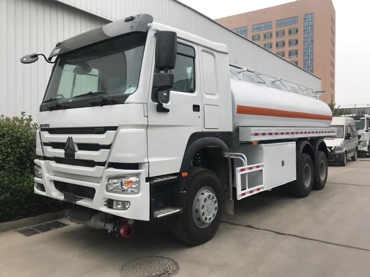 Heizöl-Tanklastzug 400L 20cbm 371HP Sinotruk LHD