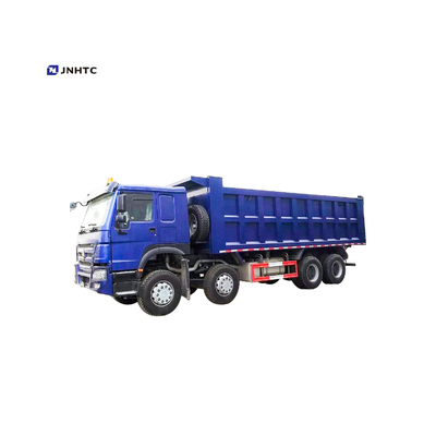 Selbst SINOTRUK HOWO 12 Wheeler Heavy Duty Dump Truck, der 8x4 3cbm 371hp lädt