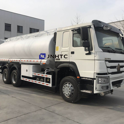 Heizöl-Tanker-Anhänger Euro2 Euro3 25000L 6x4 Sinotruk HOWO 371hp