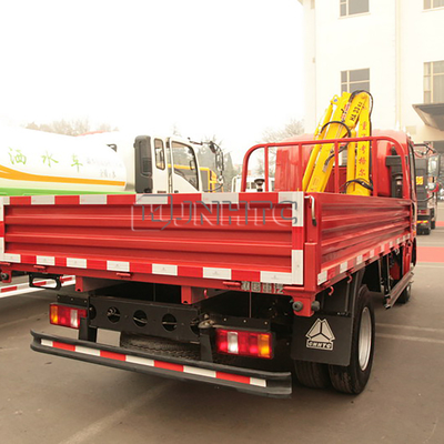 LKW Sinotruk HOWO 4x2 brachte teleskopischen Crane Hook Folding Arm Lifting-LKW an