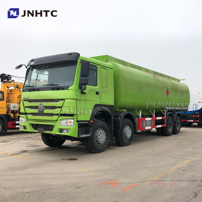 Räder HOWO 8x4 12 tanken den Tankwagen, der 30cbm 35cbm 25 CBM Euro2 Euro3 wieder tankt
