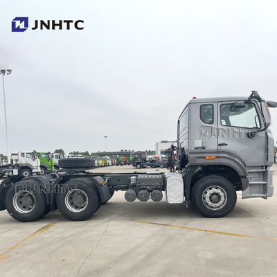 Sinotruck Hohan Geschäftemacher 4X2 6X4 des Traktor-Haupt-LKW-371hp 420hp 10