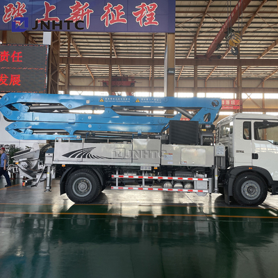 LKW brachte HOWO 38M Concrete Pump Truck mit Achse drei an