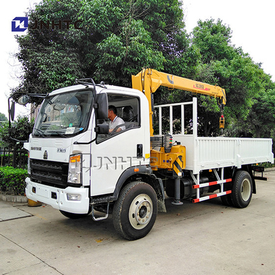 Sino LKW-spezielle Feuergebührenhandels-LKWs mit 3 Tonnen Van Cargo Crane