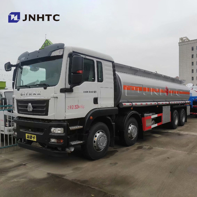 Brennstoff-Tankwagen-Edelstahl-Aluminiumlegierung 5083 Sinotruk Howo Euro2 8x4 15cbm