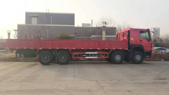 Des fracht-LKWs 8*4 12 Sinotruk HOWO Flachbettgeschäftemacher Heavy Van