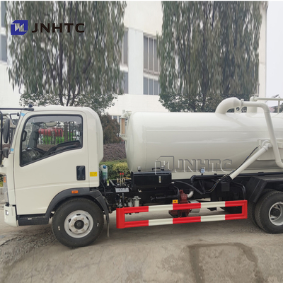 Abwasser-Saug-LKW-Euro 3 Rhd LHD Sinotruk HOWO 4X2 5000 Liter