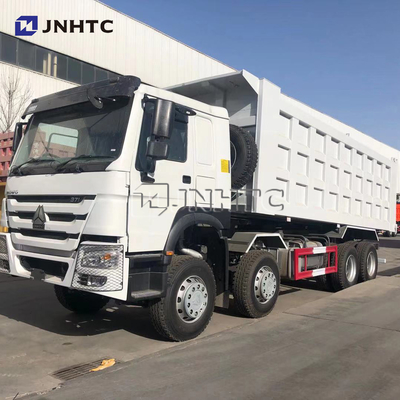 Räder Sinotruk Howo Benz White Dump Truck 50T 12 rechter Antriebs-neues Modell