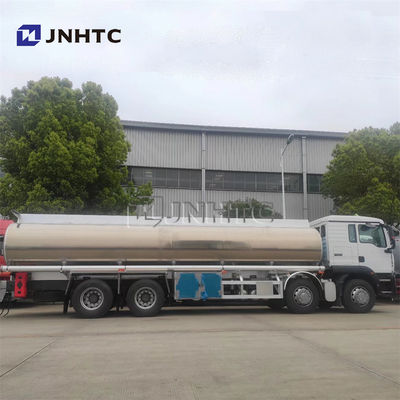 8x4 20000 Liter 30000 Liter Sinotruk-Brennstoff-Tankwagen-25000 Liter ölen Tanklastzug