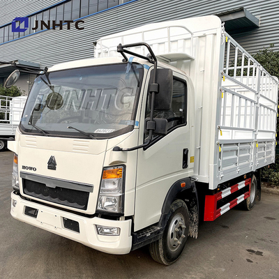 Licht-Stangenfracht-Fördermaschinen-LKW Sinotruk HOWO 4x2