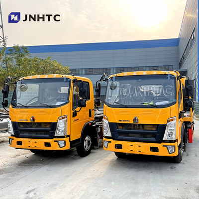 LKW Sinotruk HOWO 4x2 3-8 TON Light Flatbed Cargo Wrecker