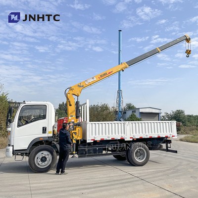 6 Tonnen Kranichtruck 4x2 6 Räder Traktor mit Geraden Arm Kranichtruck HOWO Leichtlastwagen 3-8 Tonnen