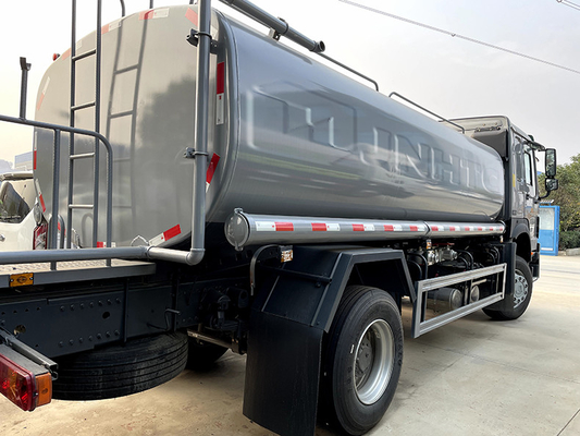 Sinotruk-Wasser-Spray-LKW 6x4 10 dreht Berieselungsanlagen-LKW des Wasser-15000L