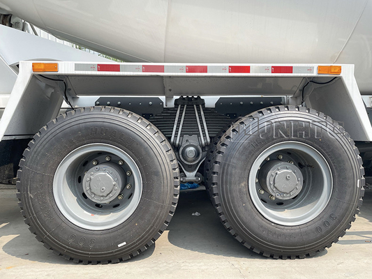 10 Mischer-LKW Räder Sinotruk HOWO 9m3