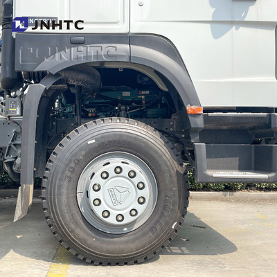 Des Mischer-Fahrzeugs 10 LHD Sinotruk HOWO 9m3 Räder
