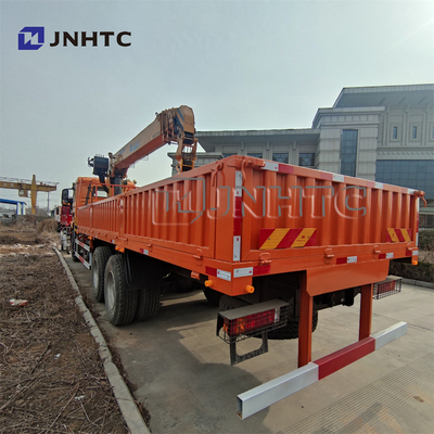 SHACMAN-Flachbett-teleskopischer LKW brachte Booms des Kran-4 Abschnitte die 10 Tonnen-3 an