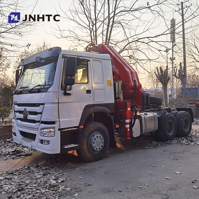 Räder 371hp 8 Ton Telescopic Crane Truck Sinotruk HOWO 6x4 40t 10