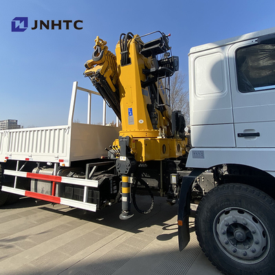 Flachbett-Dropside-Fracht-LKW brachte Crane Shacman F3000 6x4 an