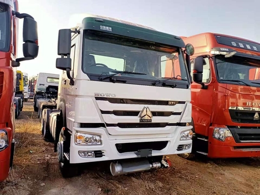 ISO führte HOWO-Traktor-LKW 336HP 375HP 30 Tonnen 50 Tonnen 100 Tonnen 25hp